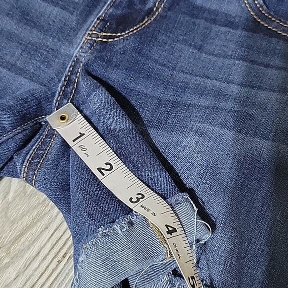 American Eagle Super Stretch Midi Jean Shorts Womens Size 2 - Picture 9 of 10